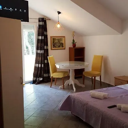 Pansion Kaleb Brbinj